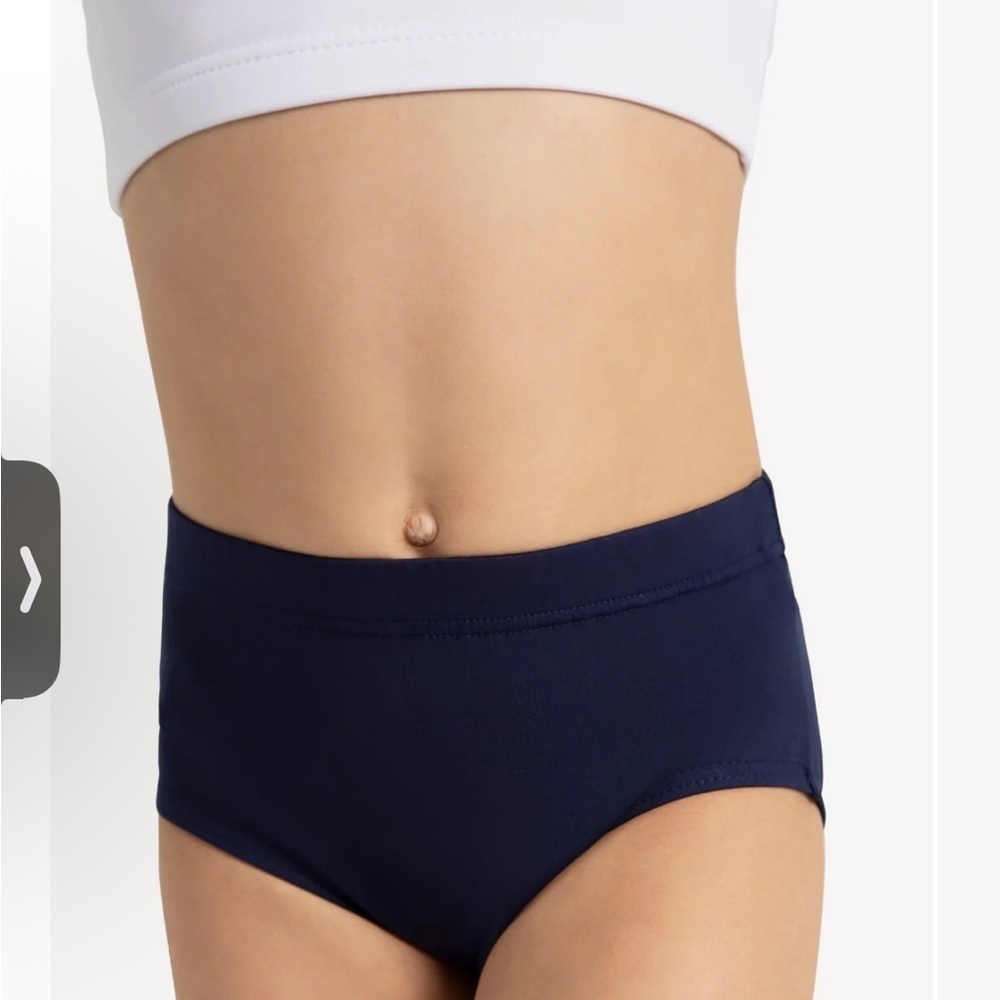 👯‍♀️Capezio Black Dance Briefs
